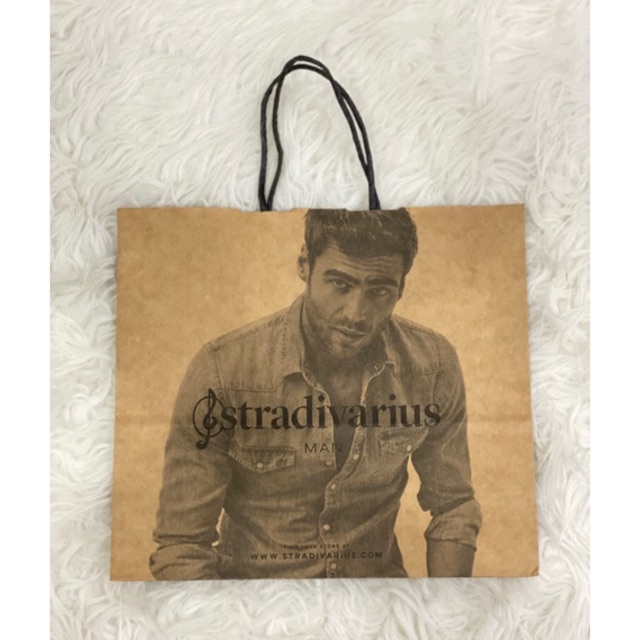 

Stradivarius paperbag S
