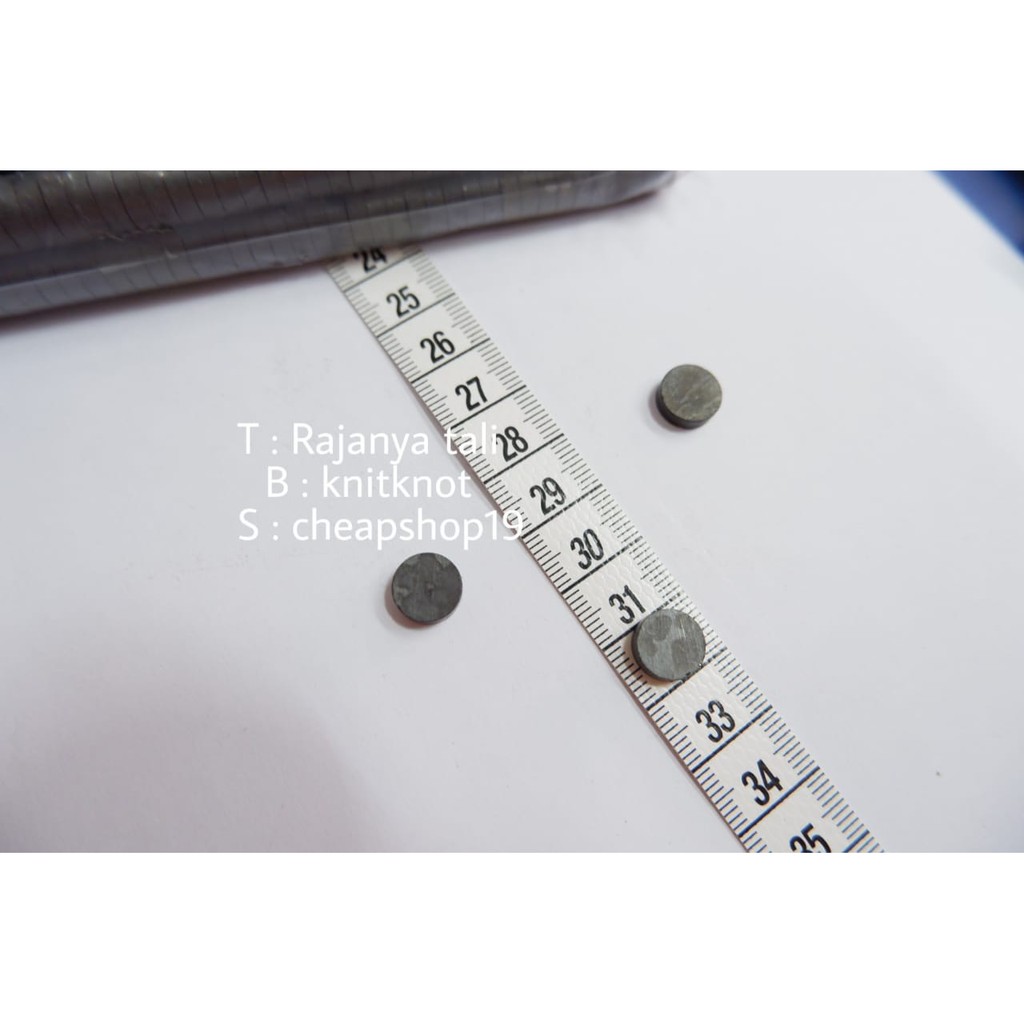 Magnet Hitam / Magnet Kulkas / Magnet Ferrite 10x3 mm 2 sisi