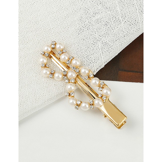 LRC Jepit Rambut Fashion Gold Pearl-studded Hair Clip F44238