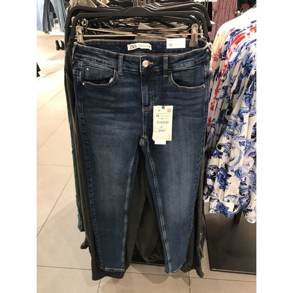 ZARA Women’s - Celana Jeans Skinny Fit Mid Rise Skinny leg Ankle Lenght Stretch