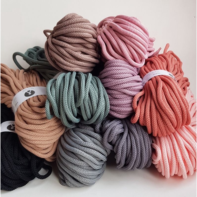 Tie-a-Knot Udon Yarn 6 mm (Benang Rajut Tali Macrame Polyester Premium)