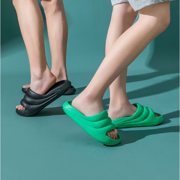 Sandal Rumah Outdoor Pria Wanita Tebal Empuk Anti Slip EVA Soft SP040
