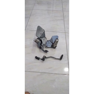 Footstep depan Ninja RR old New Original Foot step Ninja RR 150  Ori