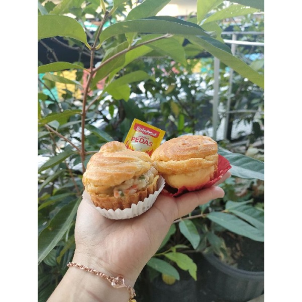 

Soes Fla Vanila/Soes Rogut/Sus Fla Vanila/Sus Rogut