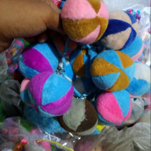 Gantungan kunci bola(beli 10 gratis 2)