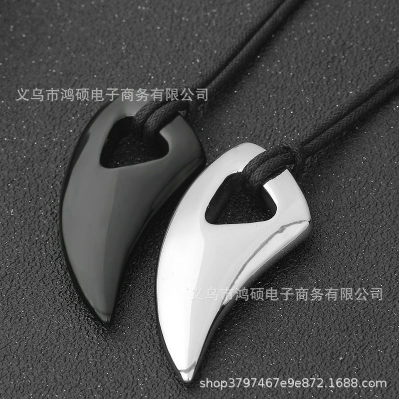 Kalung Taring Premium Silver & Black / Kalung Liontin Pria Motif Gigi Srigala Hitam Dan Silver Keren