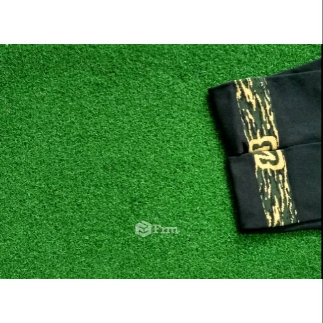  Kaos  kaki sepak bola  atau futsal MBB  X PS TIRAKABO 