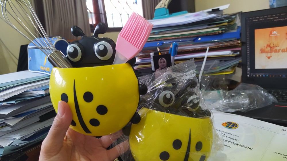 Botol Minum Sport 610ml Tempat Air Minum Bottle 610ml