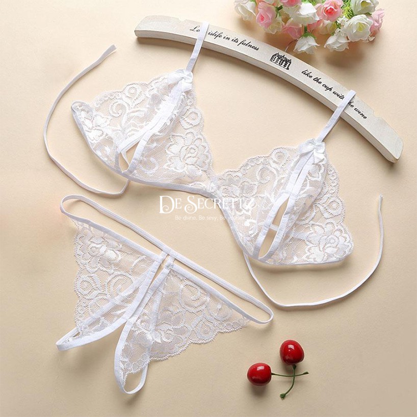 DeSecrettz LILY Lingerie Sexy Model Bra Set Transparan Dengan Open Crotch G String, Soft Lace Bikini