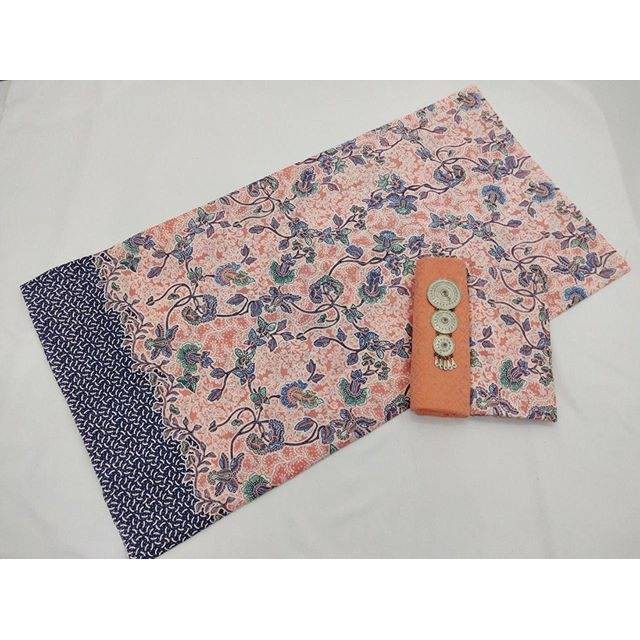 Kain batik warna pastel bunga kecil , embos dobby dijual terpisah