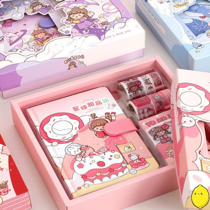 

Little Maru Deluxe Stationery Gift Box Set