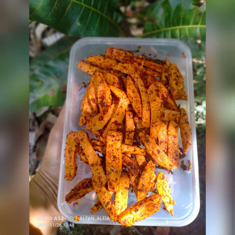 

cemilan garing aneka rasa dibuat dadakan enak gurih crispy lezat nagih murah jajanan kekinian