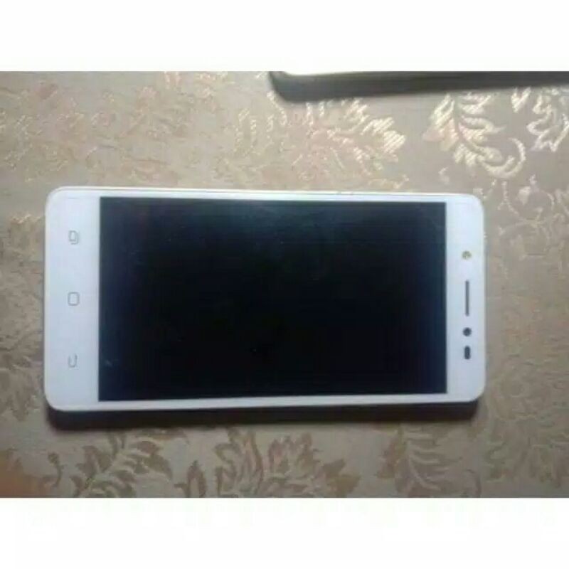 LCD TS ANDROMAX L