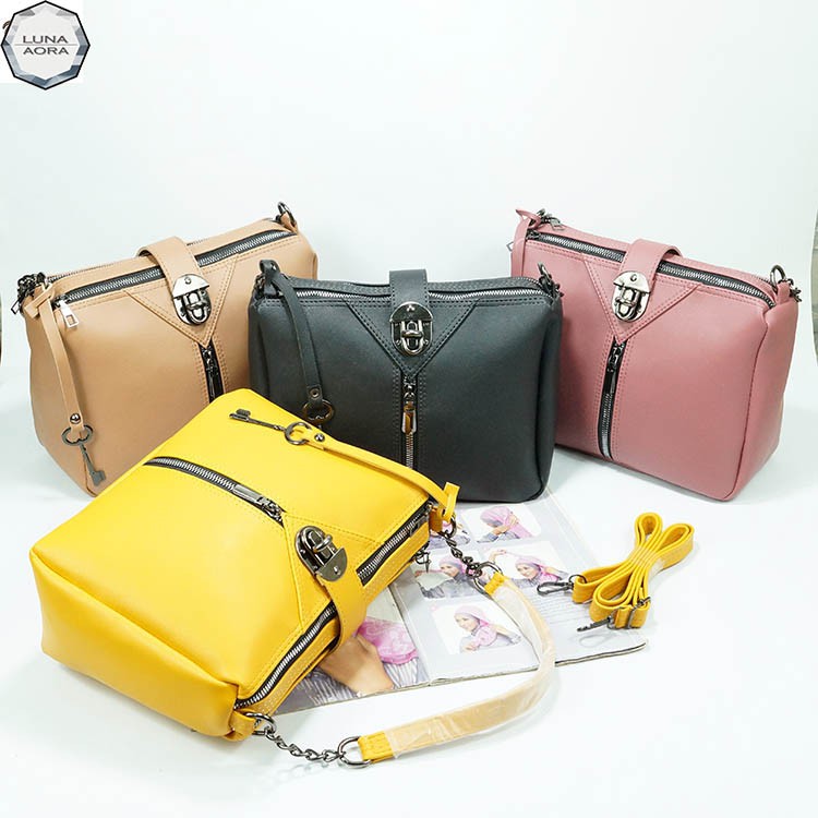 Tas Selempang Bahu Wanita Luxury Fashion Kunci FL 02