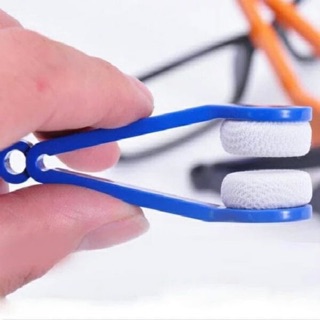 C013 ALAT PEMBERSIH LENSA KACA MATA Shopee Indonesia C013 ALAT PEMBERSIH LENSA KACA MATA Shopee Indonesia