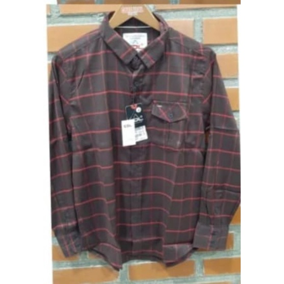 kemeja Cardinal casual