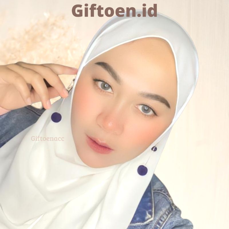 Anting Hijab Pom-Pom lucu by giftoenacc