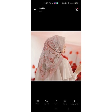 buttonscarves the xanadu taffy