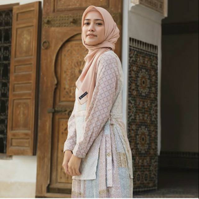 Kenitra tunik heaven lights ashari  M (ready)