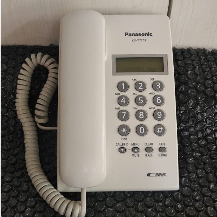 Telepon Rumah Panasonic KX-T7703 putih