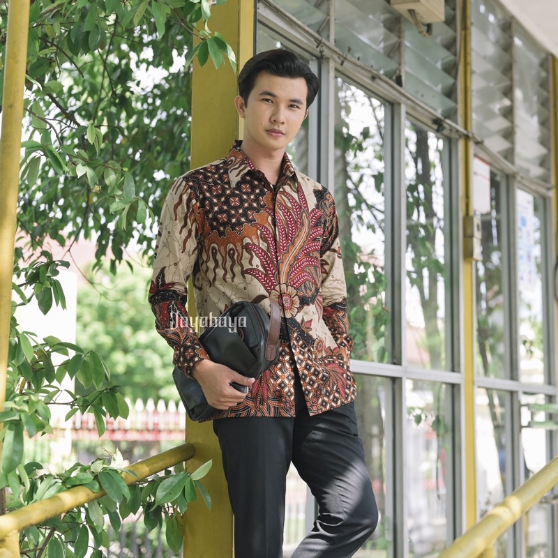 Kemeja batik pria slimfit jayabayabatik GANDARIA