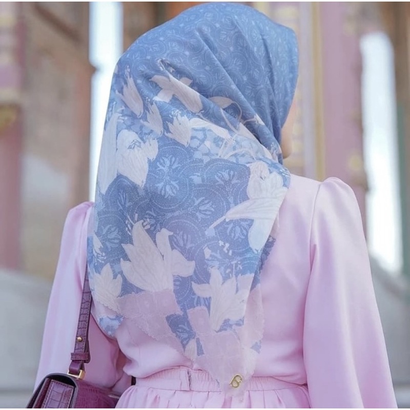 maharani blue buttonscarves