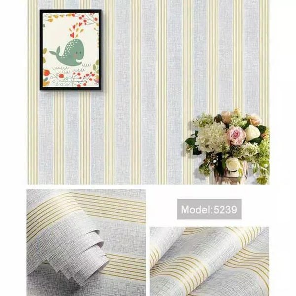 Wallpaper Dinding Stiker Motif Salur Emas Ukuran 45 cm x 10 m