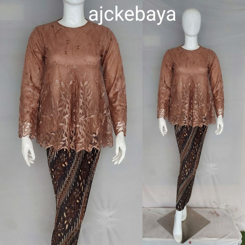 kebaya modren babydool/kebaya wisuda/kebaya terbaru