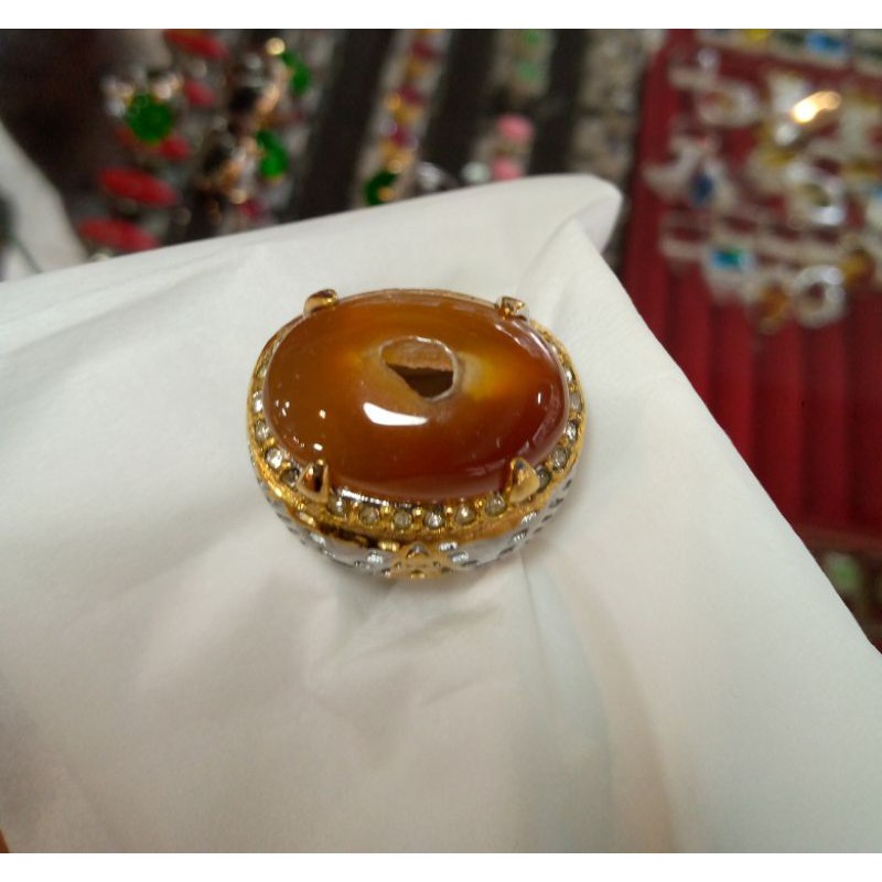 Batu cincin combong super natural