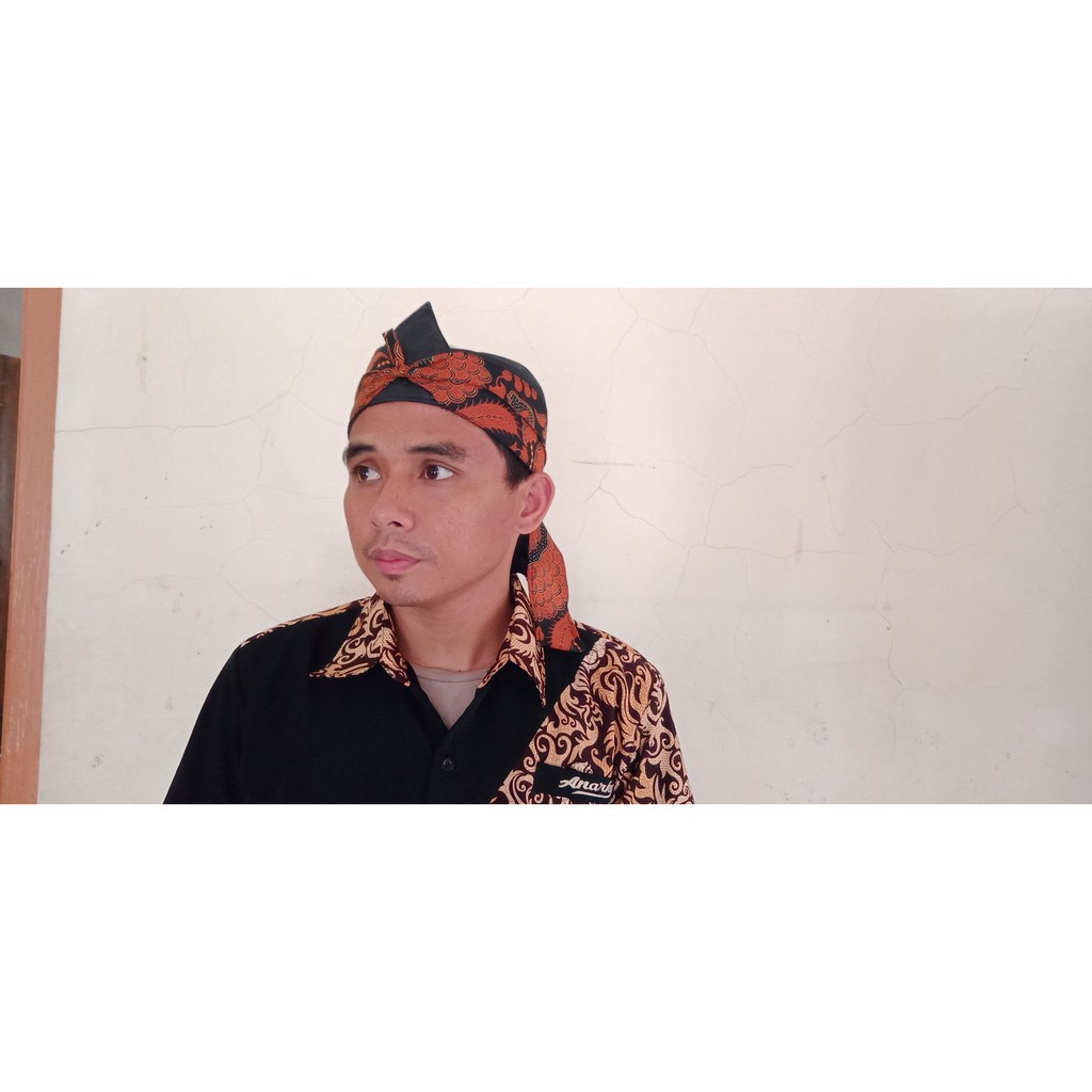 Blangkon Batik Full Color Dewasa Motif Macan / Ikat Kepala Putra Sunda Batik Motif Macan