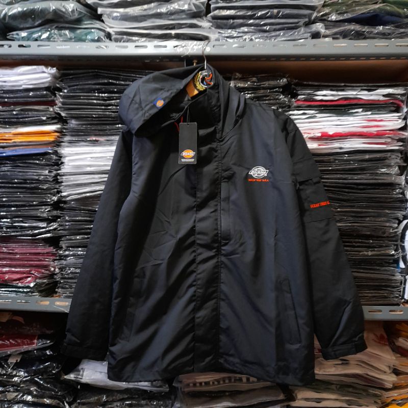 Jaket Outdoor Dickies Saku Samping Hitam