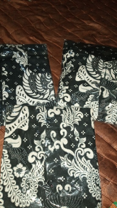 Bisa Pisah Batik Couple Keluarga Sania Ruffle Ori Ndoro Jowi Termurah Gurita Putih