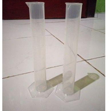 gelas ukur plastik ukuran 50ml