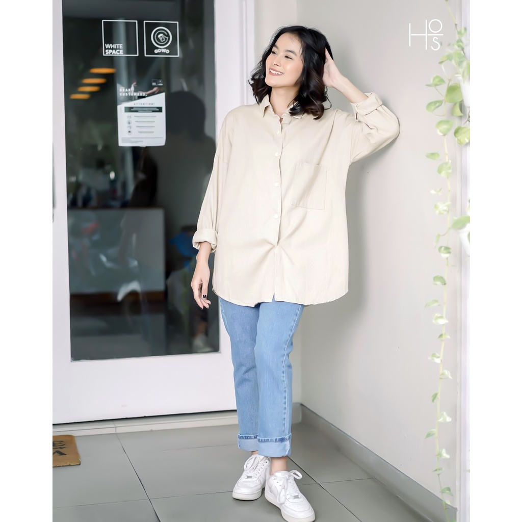 Kemeja Wanita Oversize Linen / Olivia Shirt / Kemeja Linen Wanita / Kemeja Oversize Wanita Kekinian Termurah / Kemeja Wanita Viral Terbaru / Kemeja Oversize OOTD HIJAB TERBARU