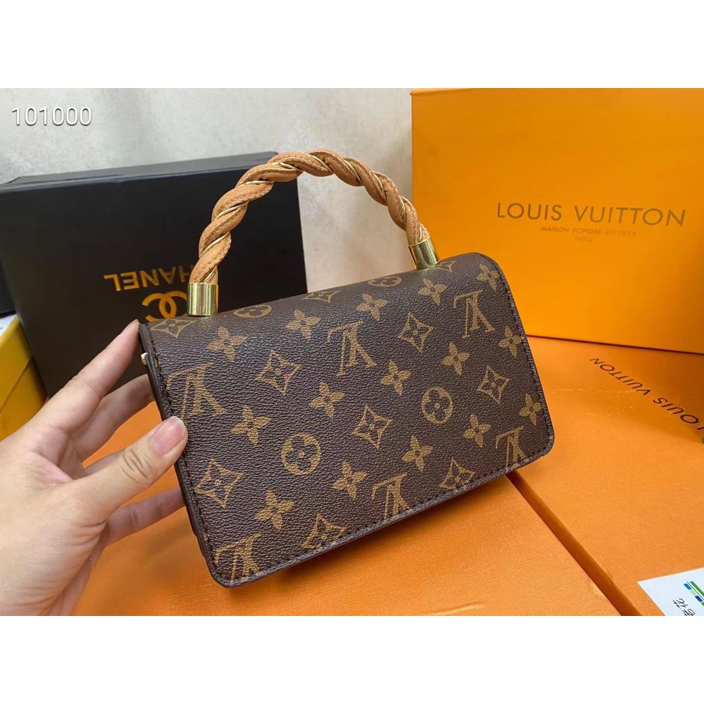 L*uis Vuitton Tpo Handle 9282(Free Dustbag +Dalam Suede+ Bubblewrap)