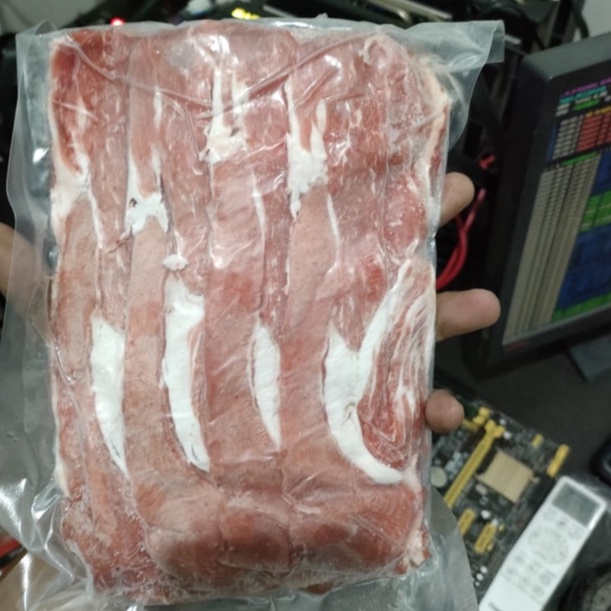 

RIB EYE SLICE (BEEF SLICE) PREMIUM, LOW FAT 500Gr Kemasan Vacum