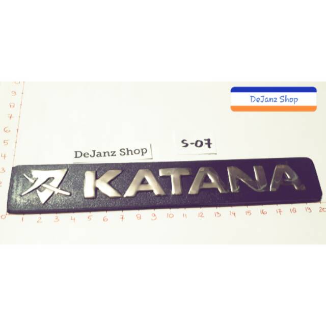 Emblem - Tulisan - Sticker - Tempelan - Logo Suzuki KATANA