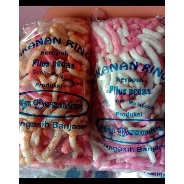 

pilus pedas manis tiga bersodara