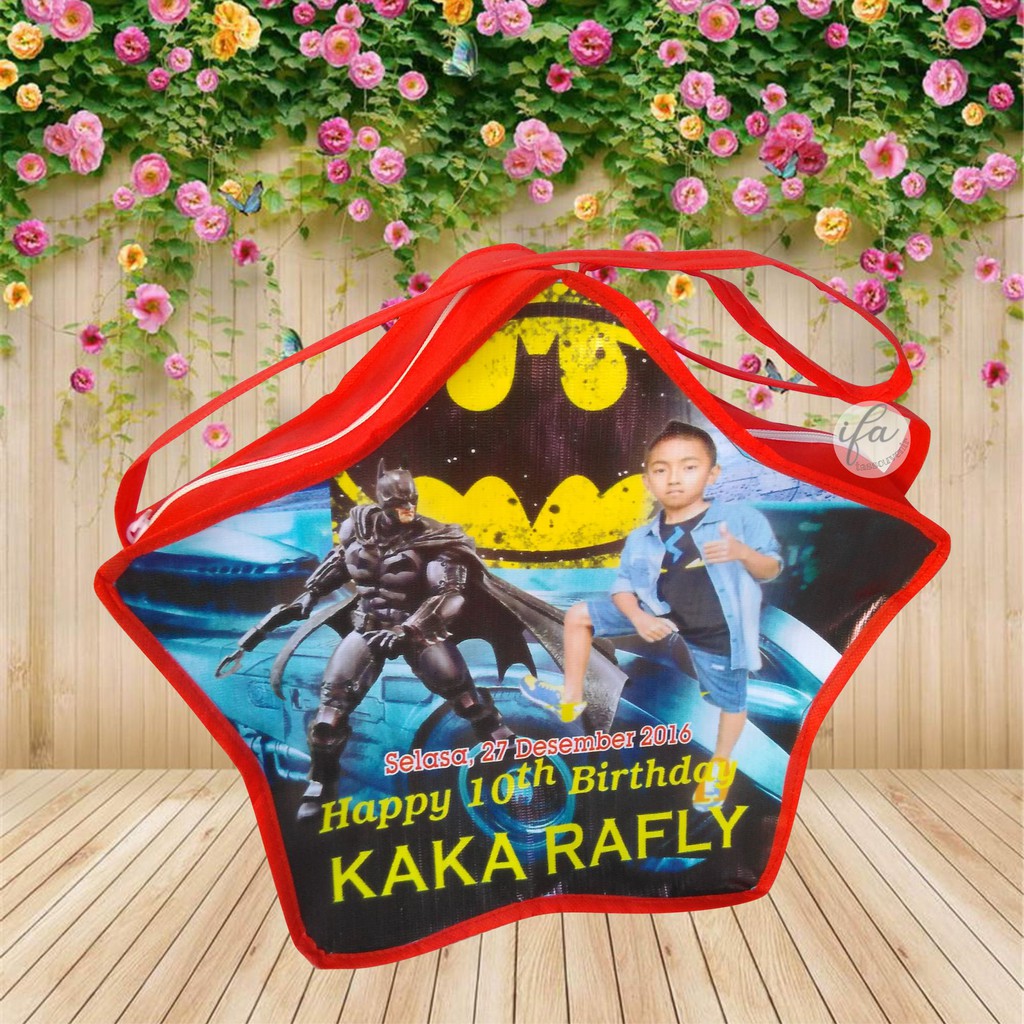 

Tas Ultah Bintang / souvenir goodiebag ultah bintang kartun Batman