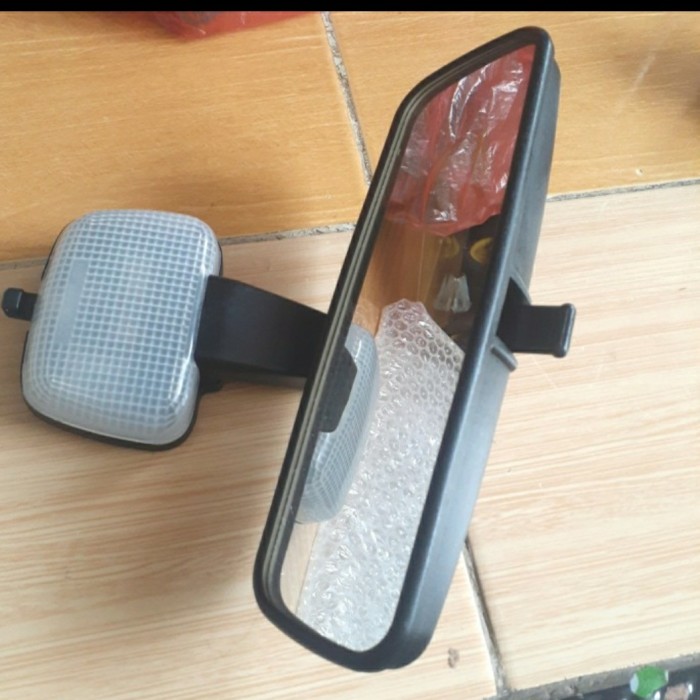 spion dalam tengah avanza xenia ori
