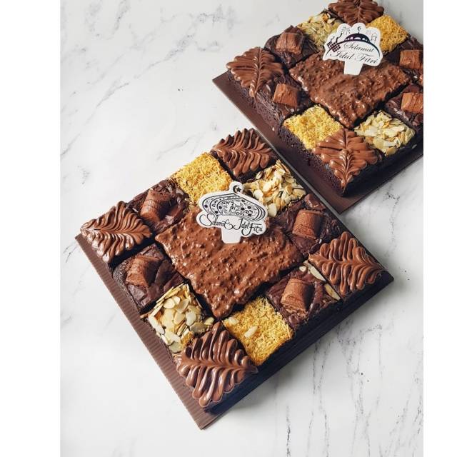 

BACA DESKRIPSI! Mix Brownie 20x20 Brownies Potong - Brownies Ohmybrownie