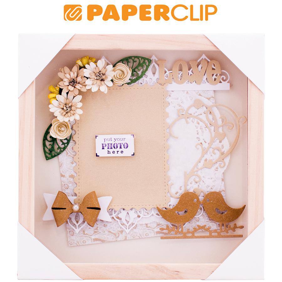 

SCRAPFRAME 20 X 20 CM WITH FLOWER LOVE 1 WHITE