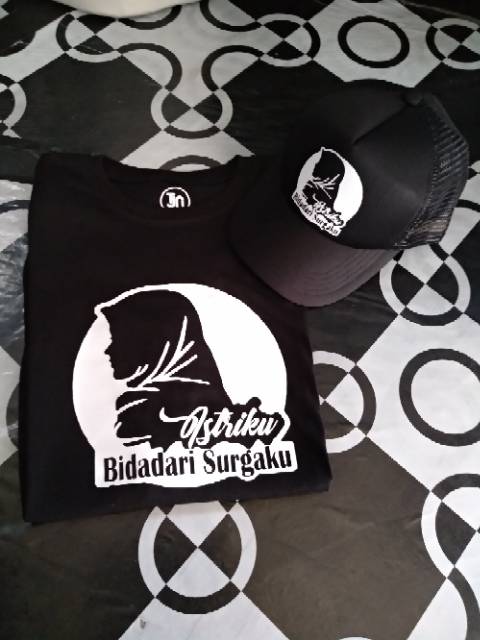 Paketan kaos dan topi design sendiri,custom text