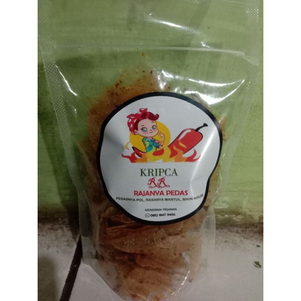 

Keripik kaca rasa original, rasanya gurih,harum daun jeruk bikin nagih