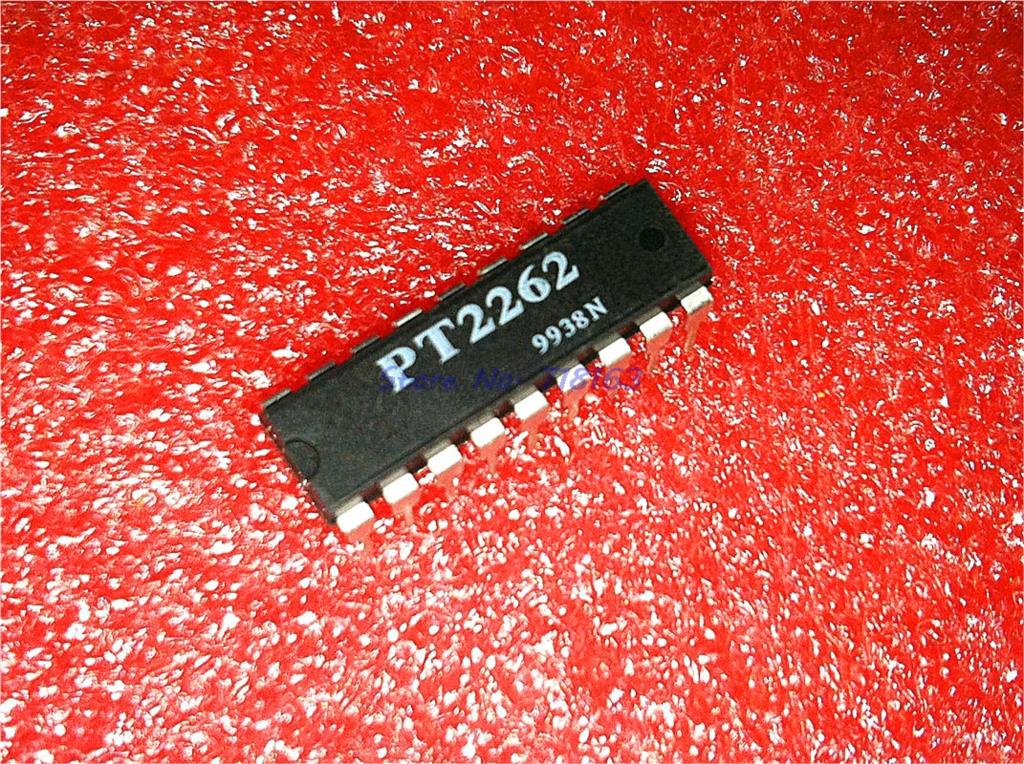 10pcs/lot PT2262 PT2262 DIP-18 In Stock