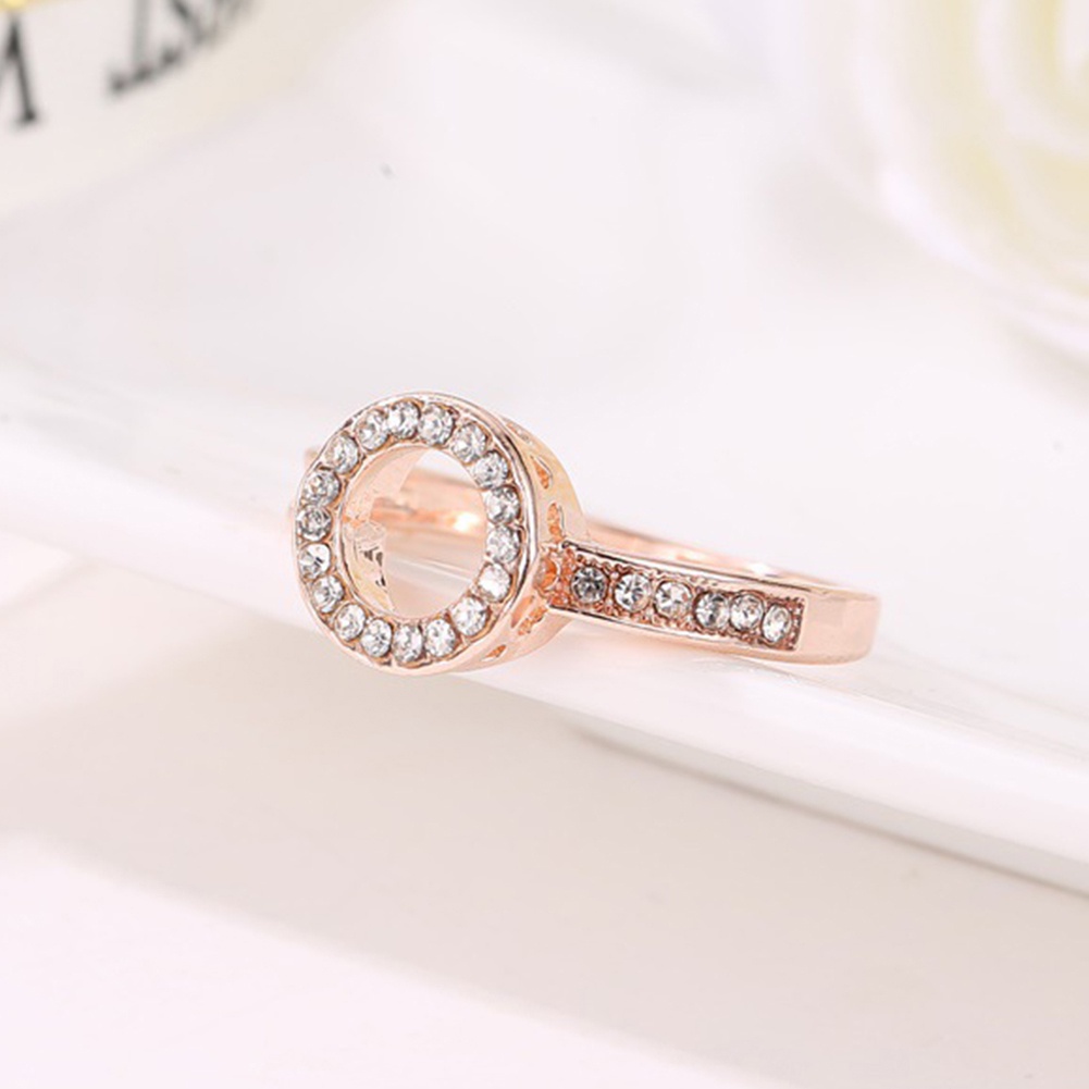 Hu Hu Hu Hu Hu Alat Bantu Pasang Kacamata♡ Cincin Wanita Desain Hollow Hias Berlian Imitasi Untuk Pesta Pernikahanhadiah