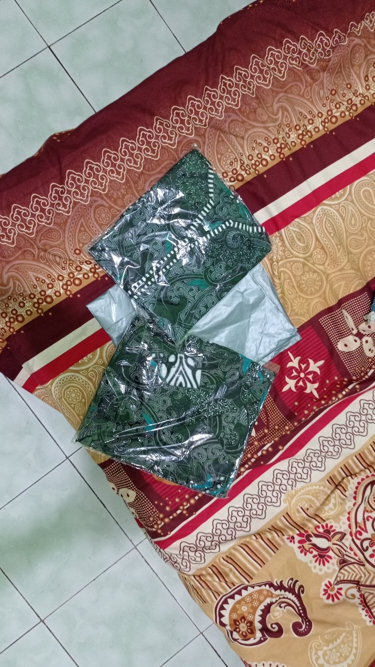 Maura Couple - Sania Ruffle Batik Couple Ori Ndoro Jowi Garansi Termurah Shopee - Batik Modern Solo