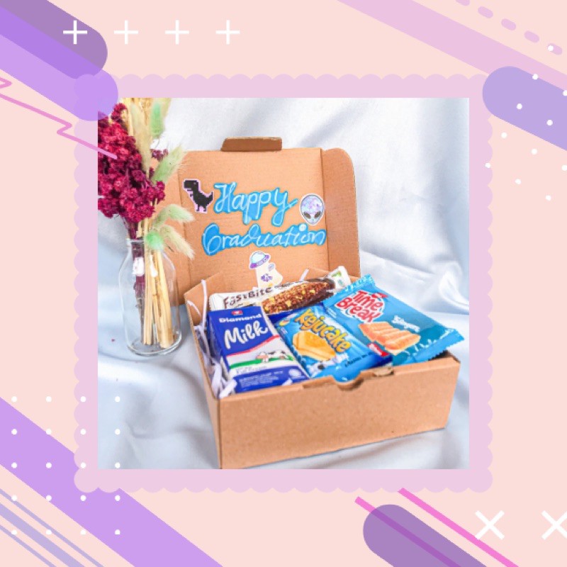 

SNACK BOX BIRU / HADIAH KADO WISUDA / HADIAH KADO ULANG TAHUN ULTAH / GIFT BOX / JAJANAN