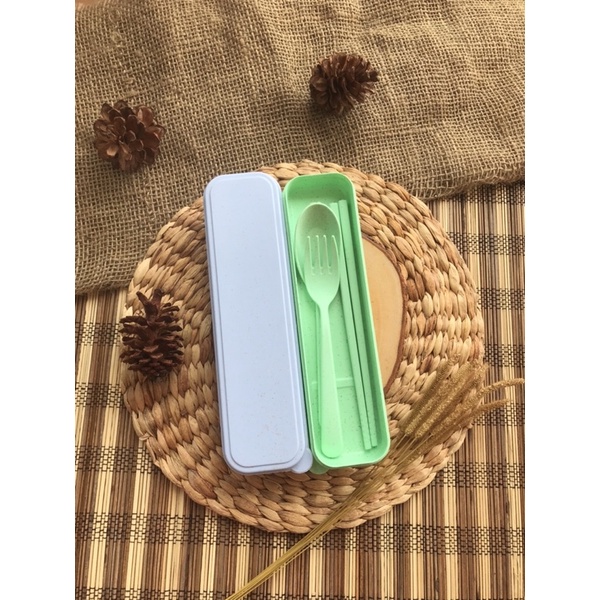 SOUVENIR SENDOK GARPU SUMPIT JERAMI