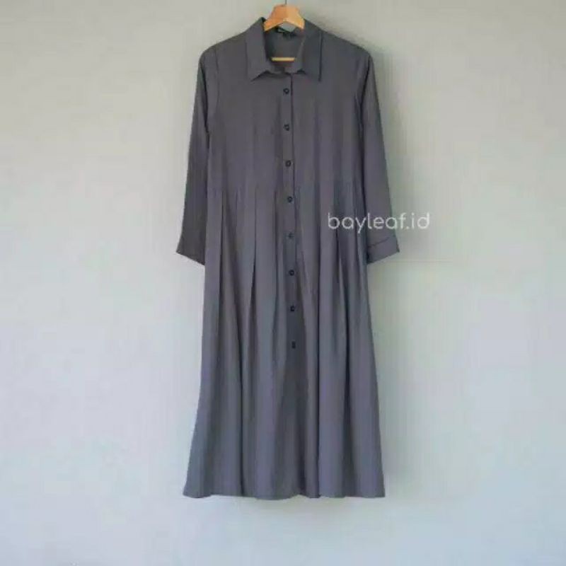 Tunik Kancing bahan Rayon Premium di atas Uniqlo
